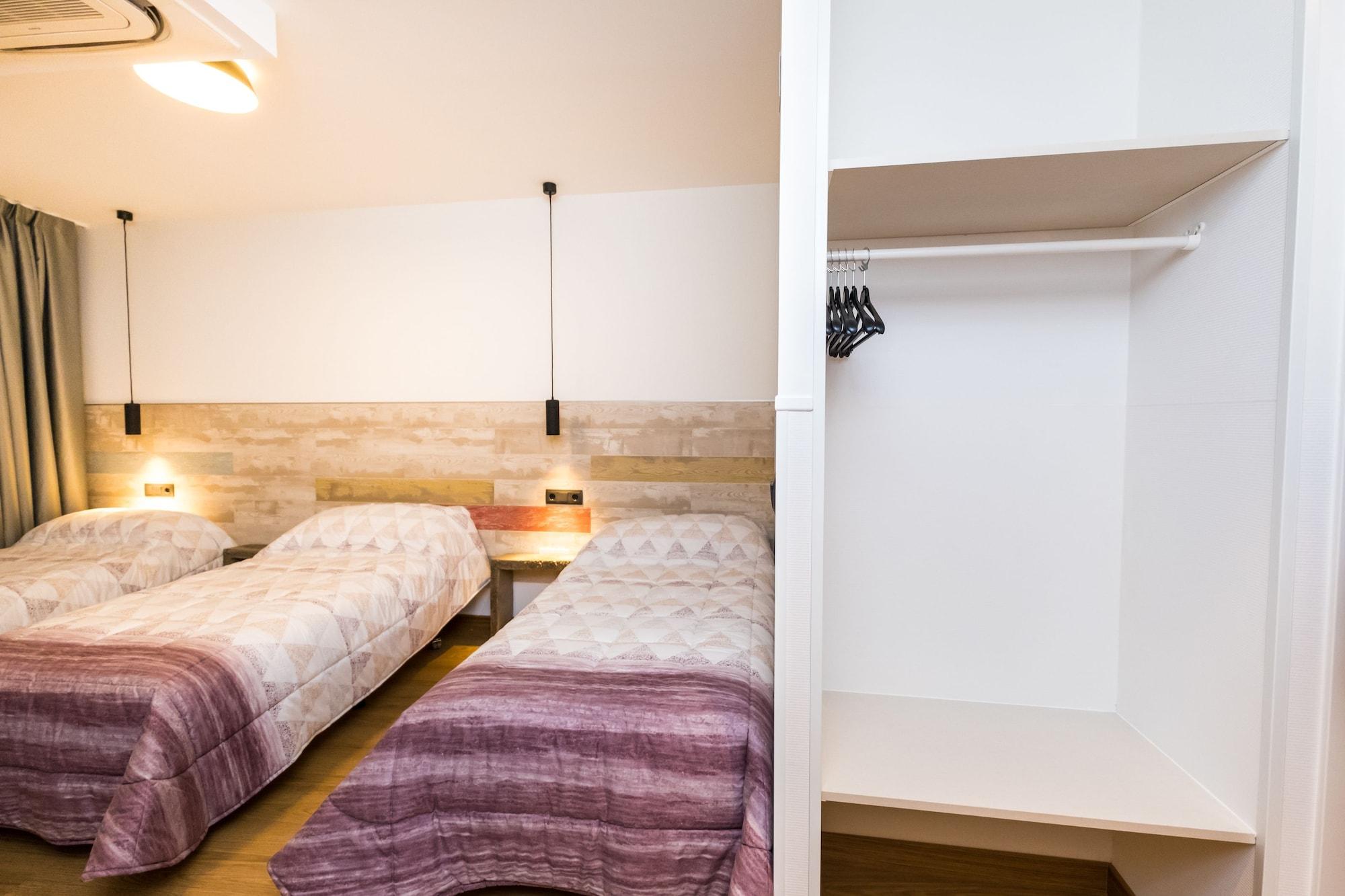 Albergue Far Bernabeu Madri